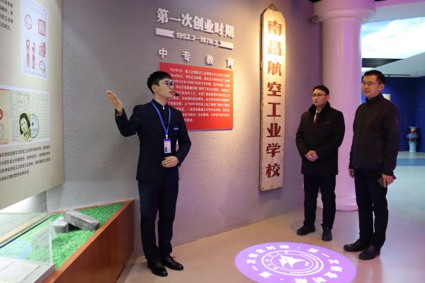 21c903bba4a442fbb4ddc35a1a04e32a.jpg